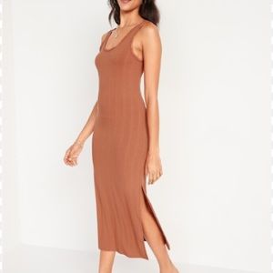 Old Navy Brown Fitted Rib-Knit Midi Dress!